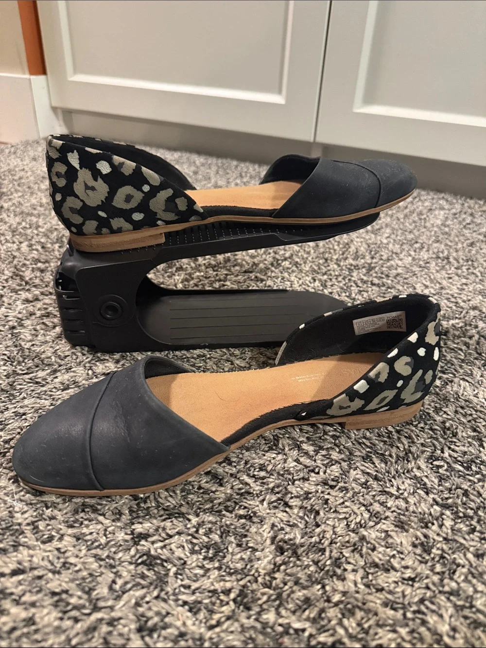 TOMS Women’s 8.5 Black Leopard D’Orsay Flats Slip On Shoes